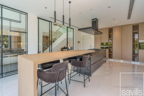 Villa te huur in Jumeirah Islands, Dubai, VAE 4 slaapkamers, 1026.21 vr.m., nr 755225 - foto 8