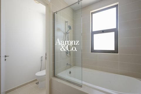 Casa urbana para arrendamento em Reem, Dubai, EAU 4 quartos, 343 m2 № 685640 - foto 12