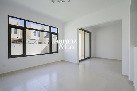 Casa urbana para arrendamento em Reem, Dubai, EAU 4 quartos, 343 m2 № 685640 - foto 5