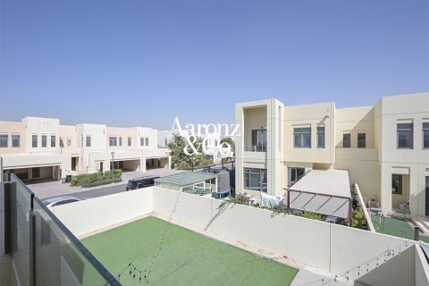 Casa urbana para arrendamento em Reem, Dubai, EAU 4 quartos, 343 m2 № 685640 - foto 22