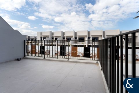 Villa till försäljning i Meydan, Dubai, UAE 4 sovrum, 325 kvm Nr. 666840 - fotografi 13