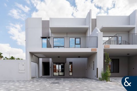 Villa till försäljning i Meydan, Dubai, UAE 4 sovrum, 325 kvm Nr. 666840 - fotografi 1