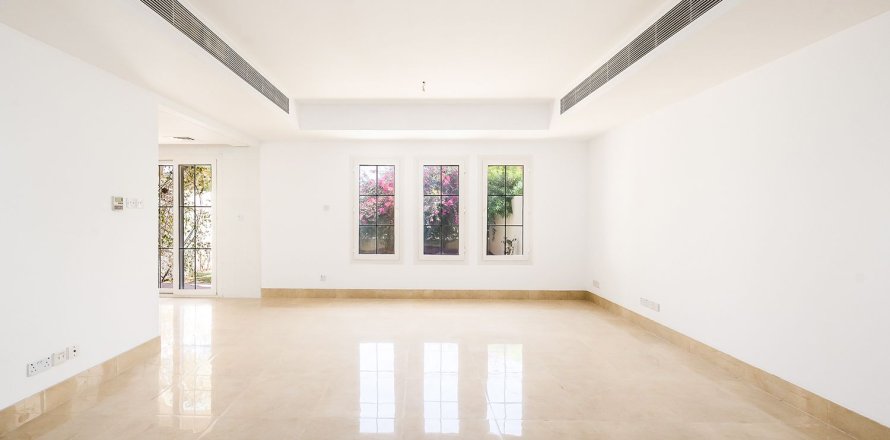 Villa à The Springs, Dubai, EAU: 3 chambres, 212.76 m2 № 759820