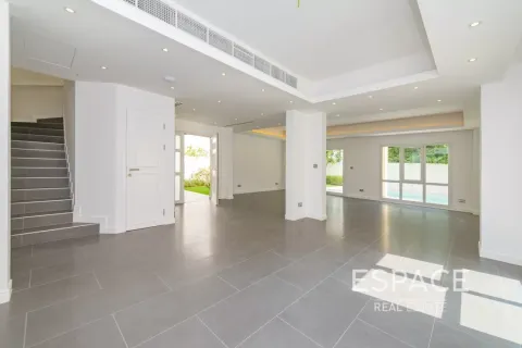 Villa en alquiler en Meadows, Dubai, EAU 3 dormitorios, 542 m2 № 650092 - foto 7