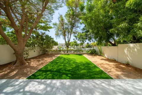 Villa zur Miete in The Springs, Dubai, VAE 3 Schlafzimmer, 209 m2 Nr. 650096 - Foto 17
