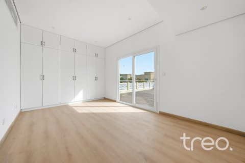 Vilë në Meadows, Dubai, Emiratet e Bashkuara Arabe 5 dhoma gjumi, 84.17 m2. № 755471 - Foto 18