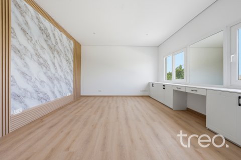 Vilë në Meadows, Dubai, Emiratet e Bashkuara Arabe 5 dhoma gjumi, 84.17 m2. № 755471 - Foto 12