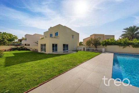 Vila v Meadows, Dubai, SAE 5 ložnice, 84.17 m² Č.: 755471