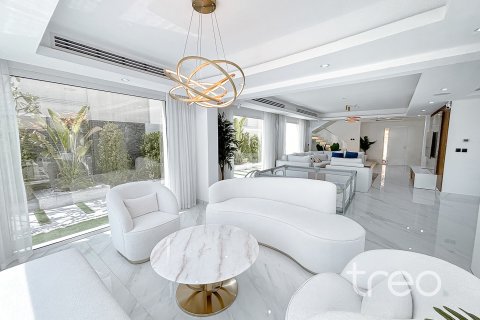 Vila di Jumeirah Park, Dubai, UEA 3 kamar tidur, 344.48 m2 nomor 755470 - foto 18