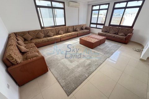 Vilë në Jumeirah, Dubai, Emiratet e Bashkuara Arabe 4 dhoma gjumi, 278.7 m2. № 616201 - Foto 6