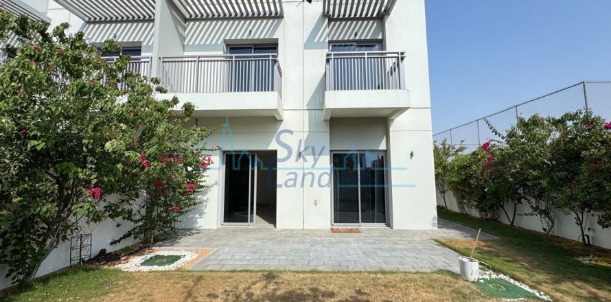 Vila v Umm Suqeim, Dubai, SAE 3 ložnice, 371.6 m² Č.: 616200