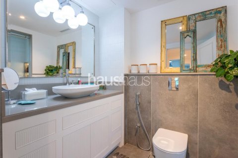 Vila di Dubai Sports City, UAE 5 bilik tidur, 446 meter persegi № 626182 - foto 22