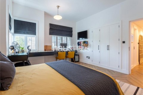 Vila di Dubai Sports City, UAE 5 bilik tidur, 446 meter persegi № 626182 - foto 18