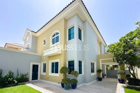 Vila di Dubai Sports City, UAE 5 bilik tidur, 446 meter persegi № 626182 - foto 30