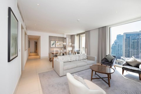 Apartamento en alquiler en Downtown Dubai (Downtown Burj Dubai), Dubai, EAU 3 dormitorios, 184 m2 № 684171 - foto 2