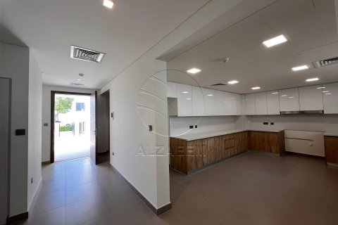 Vila na Yas Island, Abu Dhabi, SAE 5 ložnice, 289 m² Č.: 615268 - fotografie 22