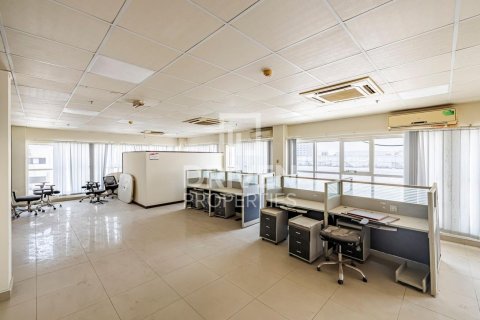 Varasto Jebel Ali, Dubai, Arabiemiraatit 6856.24 m2 № 747073 - kuva 20