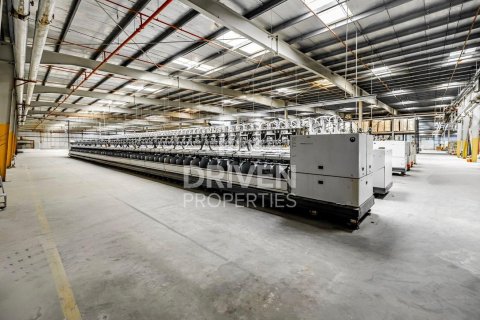 Magazinë në Jebel Ali, Dubai, Emiratet e Bashkuara Arabe 12263.2 m2. № 747078 - Foto 5