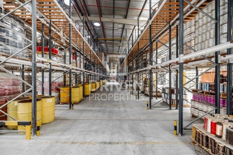 Magazinë në Jebel Ali, Dubai, Emiratet e Bashkuara Arabe 12263.2 m2. № 747078 - Foto 4