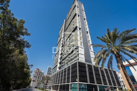 Negozio in affitto a Jumeirah Village Circle, Dubai, EAU 114.27 mq. № 747077 - foto 1