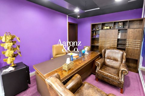 Birojs Business Bay, Dubaijā, AAE 169 m2 Nr. 722580