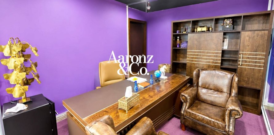 Iroda itt: Business Bay, Dubai, EAE, 169 m², azonosító: 722580