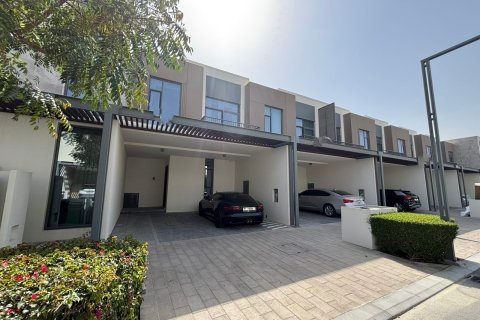 Dubai, BAE’de sıra ev 3 yatak odası, 180 m&sup2; No 707769