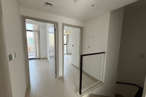 Kamienica na sprzedaż w Dubai, ZEA 3 sypialnie, 180 mkw., nr 707769 - zdjęcie 8