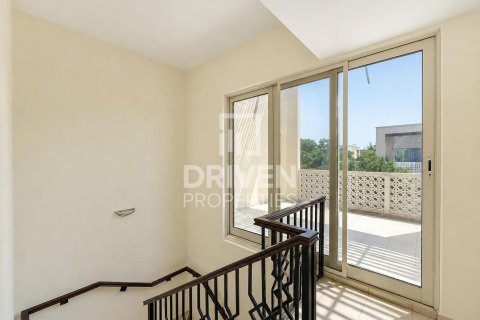 טאונהאוס להשכרה ב Dubai Waterfront, Dubai, איחוד האמירויות 3 חדרי שינה, 95.04 מ"ר, מספר 768474 - תמונה 16