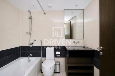 Apartment in Downtown Dubai (Downtown Burj Dubai), Dubai, UAE 2 bedrooms, 123.56 sq.m. № 768476 - photo 16