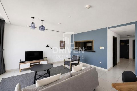 Apartment in Downtown Dubai (Downtown Burj Dubai), Dubai, UAE 2 bedrooms, 123.56 sq.m. № 768476 - photo 2