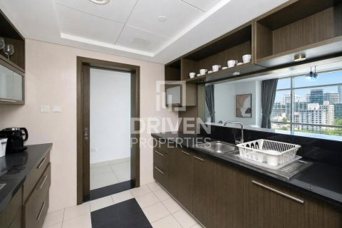 Apartment in Downtown Dubai (Downtown Burj Dubai), Dubai, UAE 2 bedrooms, 123.56 sq.m. № 768476 - photo 13