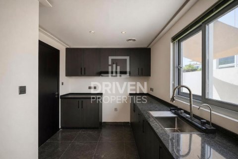 Villa sa Dubai, UAE 6 silid-tulugan, 322 sq.m. № 768472 - larawan 6
