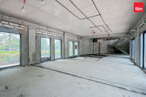 Bangunan di Motor City, Dubai, UEA 1145.4 m2 nomor 631741 - foto 3