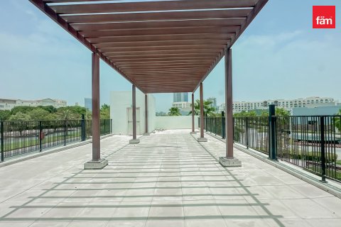 Bangunan di Motor City, Dubai, UEA 1145.4 m2 nomor 631741 - foto 26