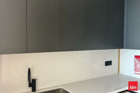 Lägenhet till försäljning i Dubai Marina, Dubai, UAE 2 sovrum, 107.1 kvm Nr. 631745 - fotografi 9