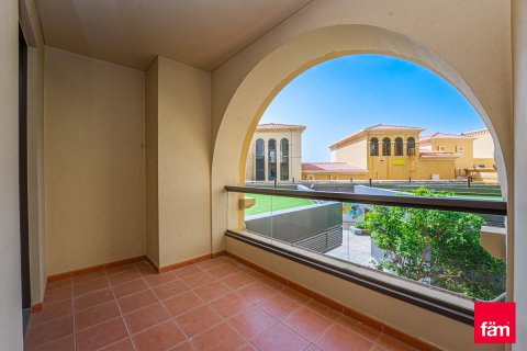 Пәтер Дубай, БАӘ-да 3 жатын бөлмелер, 185.3 м² № 692971 - фото 22