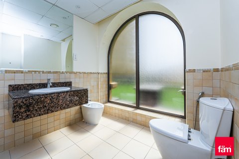 Пәтер Дубай, БАӘ-да 3 жатын бөлмелер, 185.3 м² № 692971 - фото 23