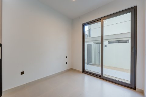 Villa Dubai Sports Cityjā, AAE 4 istabas, 213 m2 Nr. 739617 - attēls 18