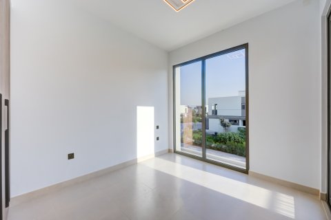 Villa Dubai Sports Cityjā, AAE 4 istabas, 213 m2 Nr. 739617 - attēls 5