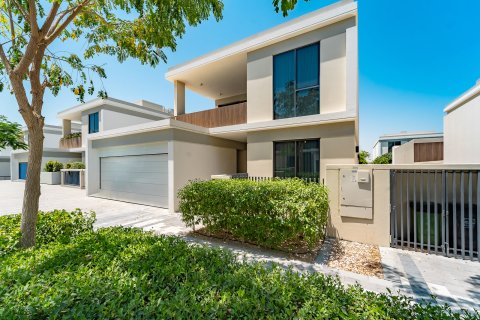 Villa in Dubai Sports City, Dubai, VAE 4 slaapkamers, 377 vr.m. nr 739618