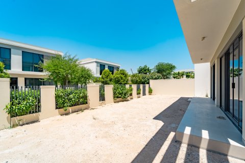 Villa en venta en Dubai Sports City, Dubai, EAU 4 dormitorios, 377 m2 № 739618 - foto 24