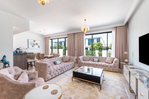 Villa en venta en Dubai Sports City, Dubai, EAU 4 dormitorios, 377 m2 № 739618 - foto 7