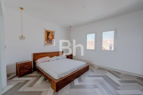 Снять в аренду таунхаус в Al Reef, Абу-Даби, ОАЭ 3 спальни, 174м2, № 614559 - фото 4