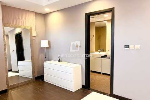 Kaupunkipientalo Jumeirah Village Circle, Dubai, Arabiemiraatit 4 makuuhuonetta, 310 m2 № 664647 - kuva 19