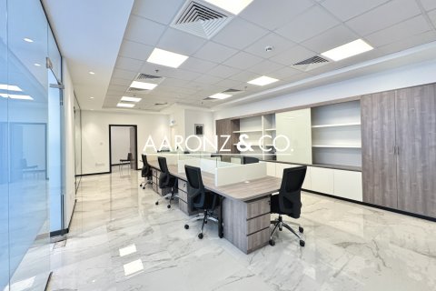 Kancelář v Business Bay, Dubai, SAE 248 m² Č.: 670560 - fotografie 3