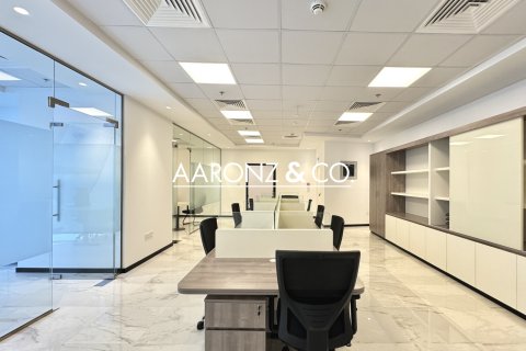Kancelář v Business Bay, Dubai, SAE 248 m² Č.: 670560 - fotografie 2