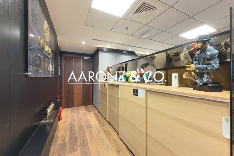 دفتر برای فروش در  Jumeirah Lake Towers، Dubai، امارات متحده عربی  230 متر مربع ، شماره 670505 - تصویر 10