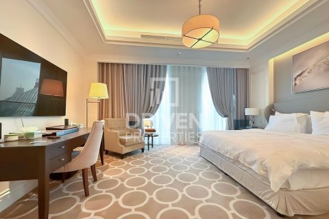 Huoneisto Downtown Dubai (Downtown Burj Dubai), Arabiemiraatit 2 makuuhuonetta, 163 m2 № 683268 - kuva 5