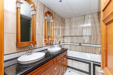 Apartamento en venta en Downtown Dubai (Downtown Burj Dubai), Dubai, EAU 2 dormitorios, 152 m2 № 683288 - foto 11